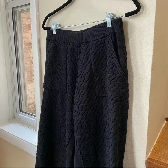 NWT Free People Ziggy Wide Leg Pants Sweater Set Crop Top Cardi Large Black - Picture 10 of 12